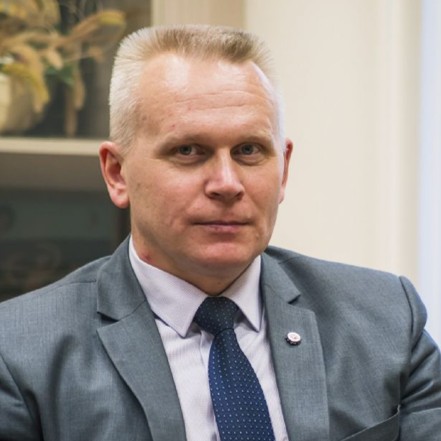 Олег Агапов